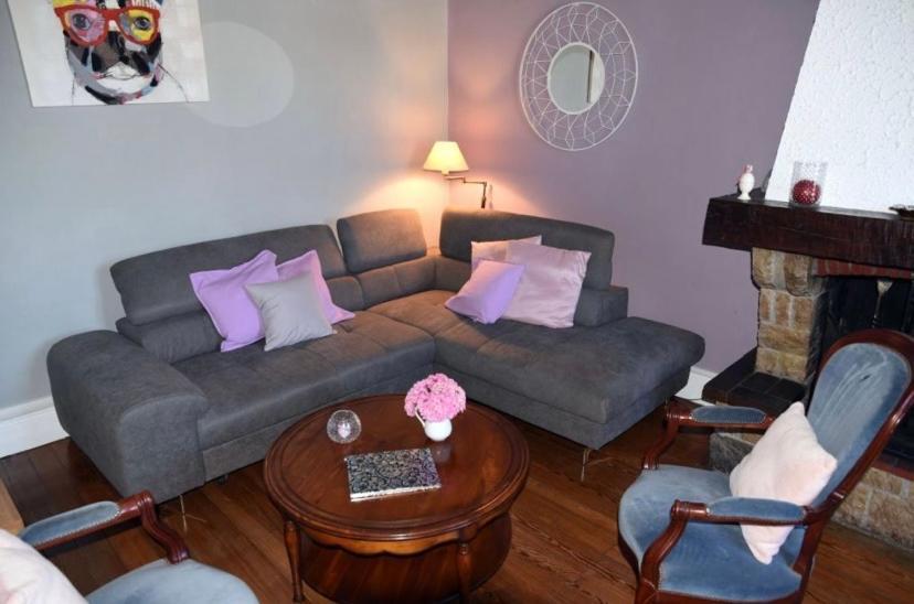 Gite Chez Madeleine Apartment ลูอองส์ ภายนอก รูปภาพ