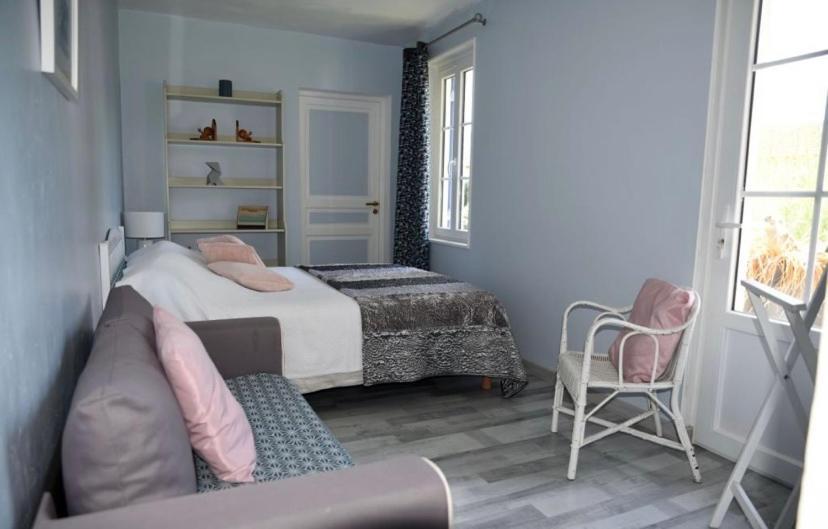 Gite Chez Madeleine Apartment ลูอองส์ ภายนอก รูปภาพ